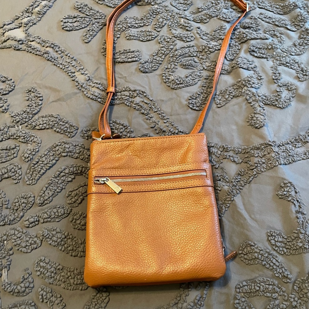 Giani Bernini Tan Pebbled Leather Crossbody Bag